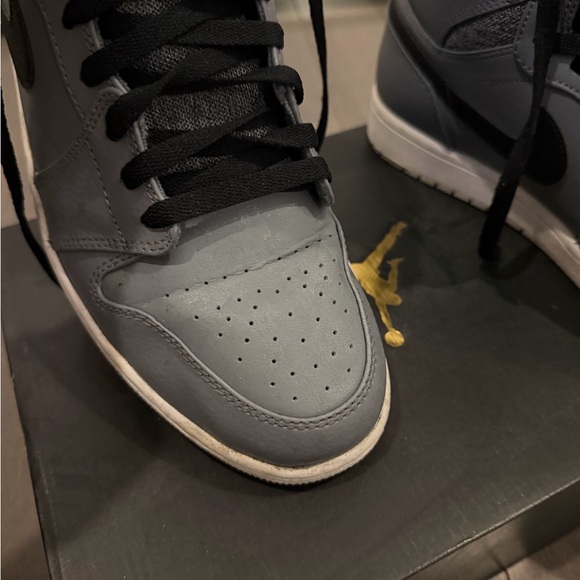 Air Jordan Men's 1 Retro Hugh Top Black and Gray Sneakers - Picture 11 of 16